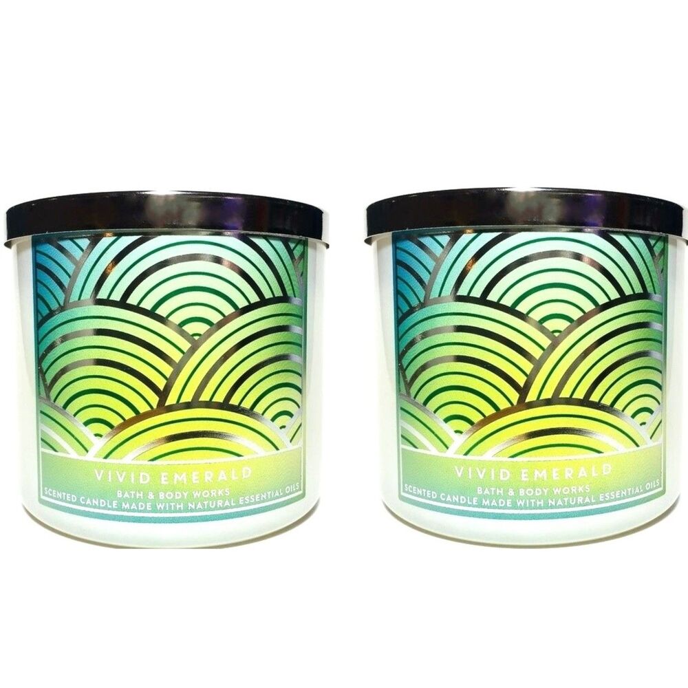 Bath & Body Works 3 Wick Candle VIVID EMERALD X2